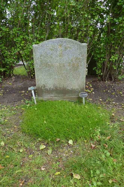 Grave number: 1 A   56