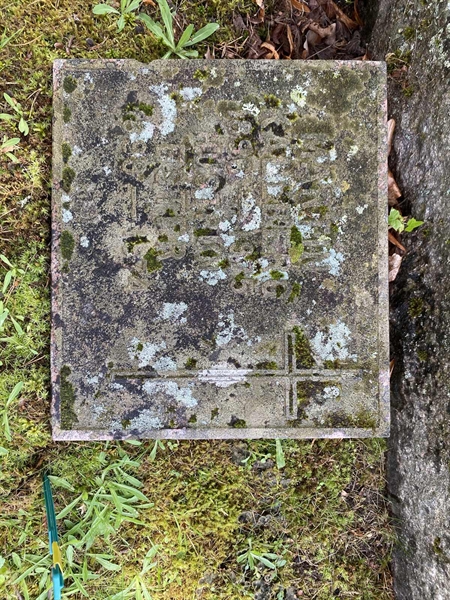 Grave number: 1 14    124, 125