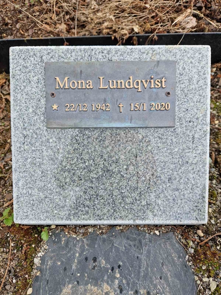 Grave number: 501 07 6A, 6B