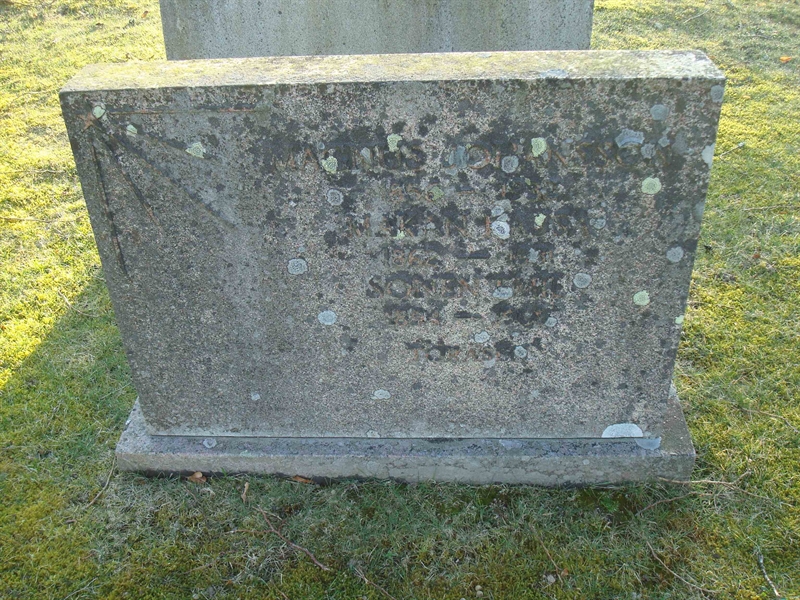 Grave number: KU 05    63, 64
