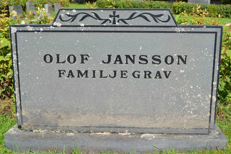 Grave number: 11 5   532-534