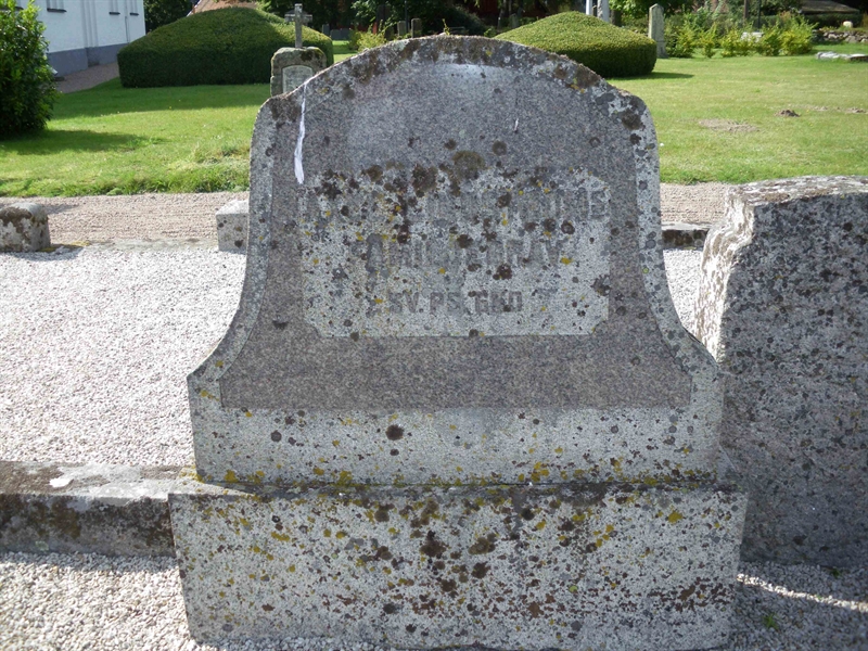 Grave number: NSK 05    18