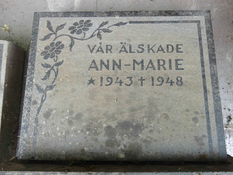 Grave number: 1 F   539