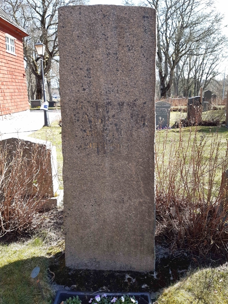 Grave number: HM 12  134, 135, 136