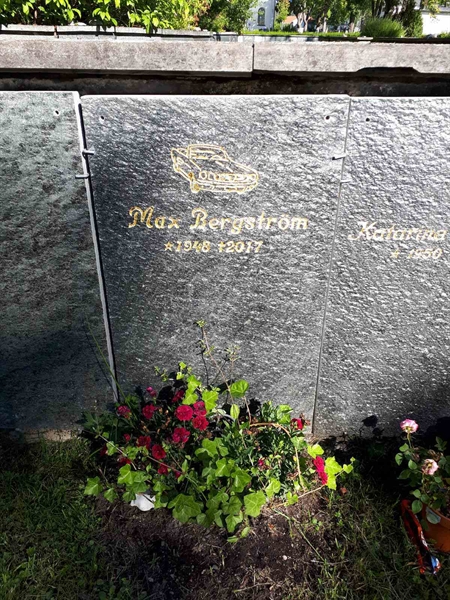 Gravnummer: GK U 4   511