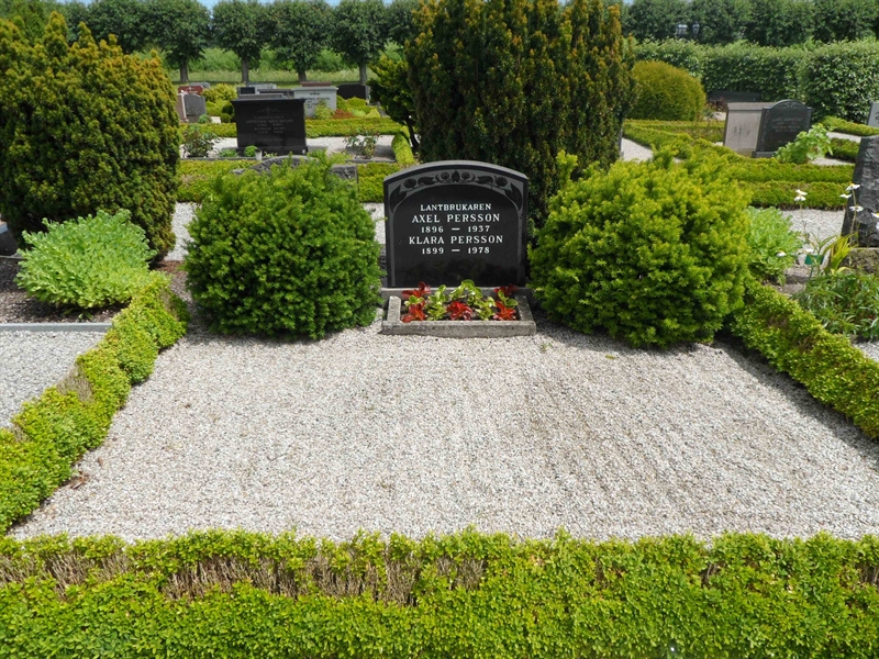 Grave number: ÖV F    40, 41