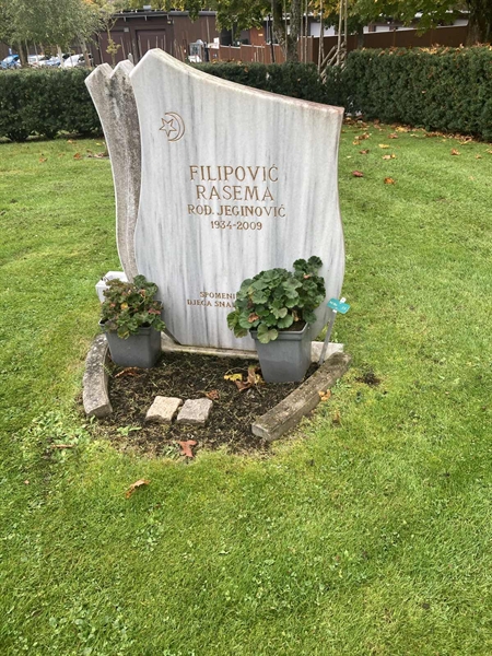 Hautatunnus: 1 3 M/Be    35