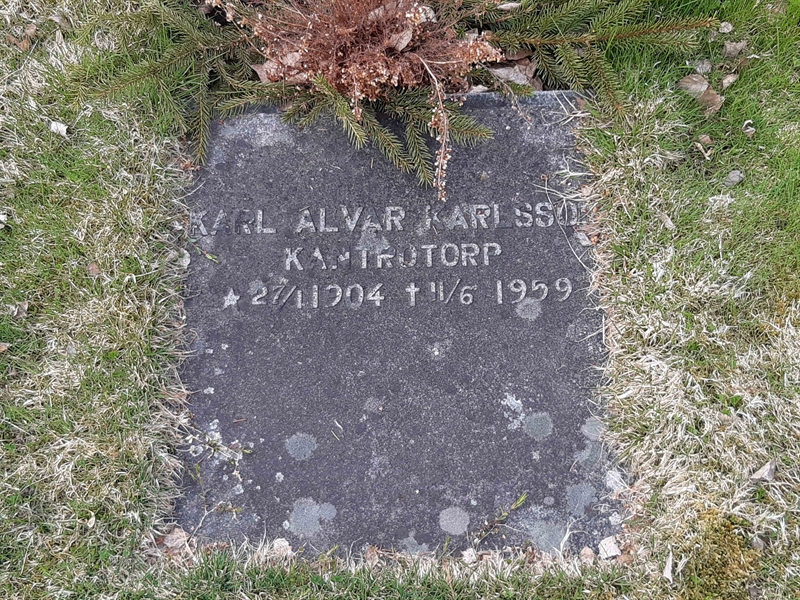 Grave number: KA 02    11