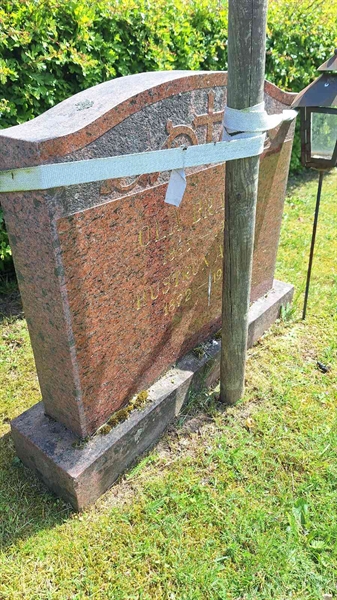 Grave number: VG D   257-258