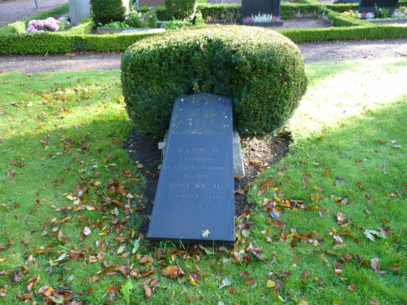 Grave number: VK E    10