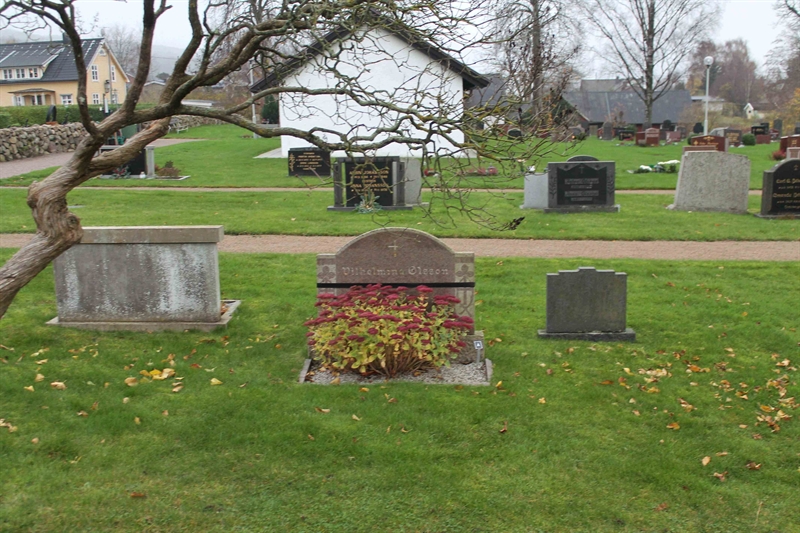 Grave number: ÖKK 5   183, 184