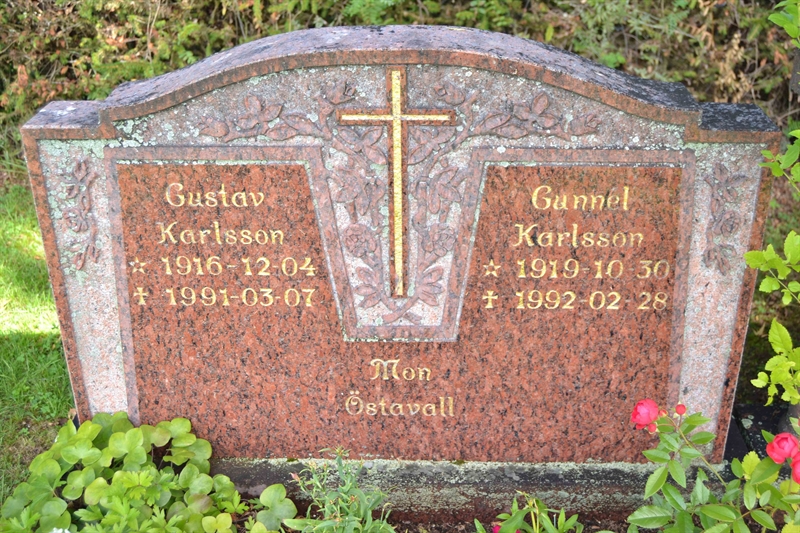 Grave number: 11 5   400-402