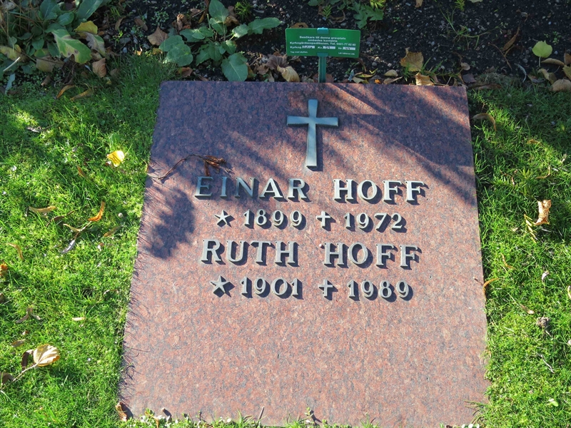Grave number: HÖB 59    44