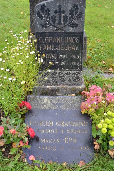Grave number: 4 D    22