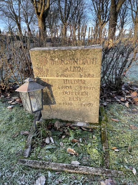 Grave number: H 9    68-69