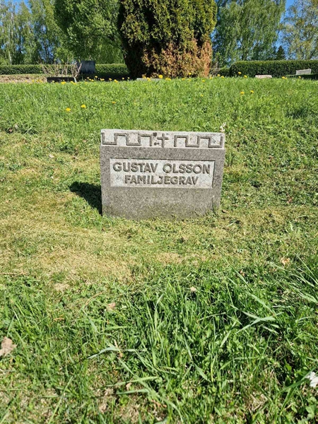 Grave number: 501 26 5247-5248