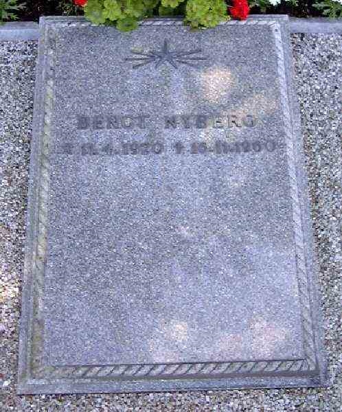 Grave number: NK C    32b