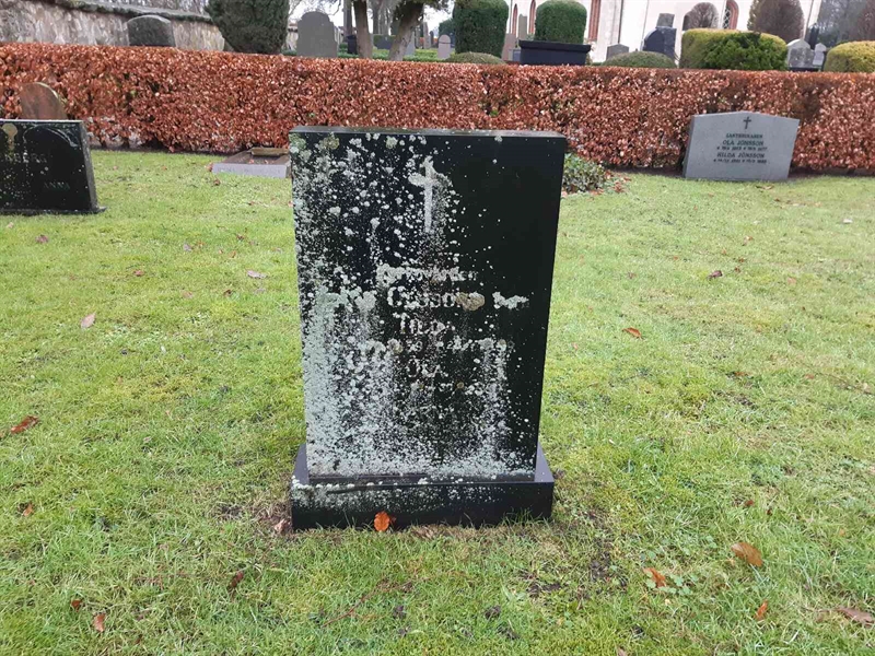 Grave number: NV E     26