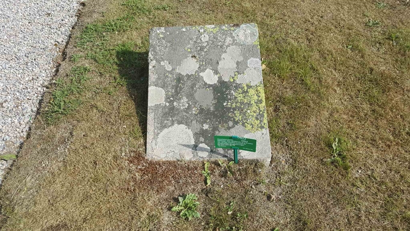 Grave number: LN 002  1047