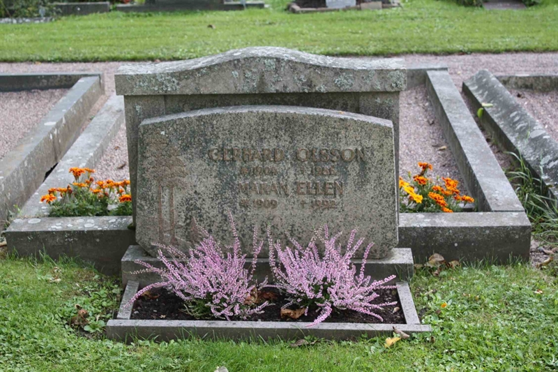 Grave number: 1 K H  112