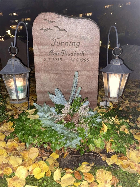 Grave number: 1 I   205