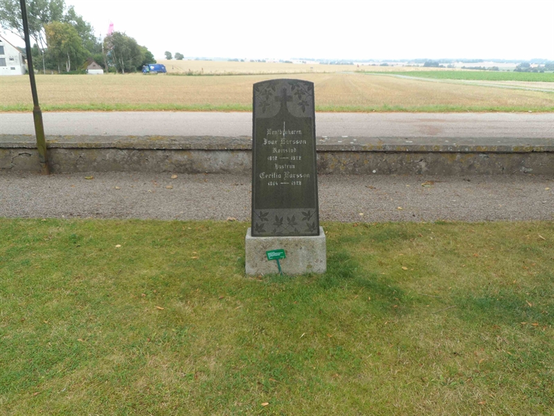 Grave number: SK B    16, 17