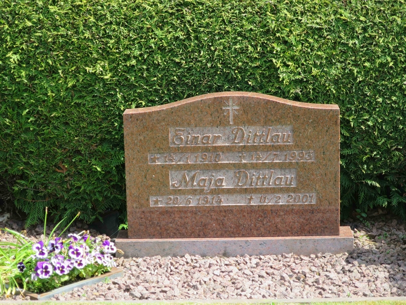 Grave number: HÖB 43     9
