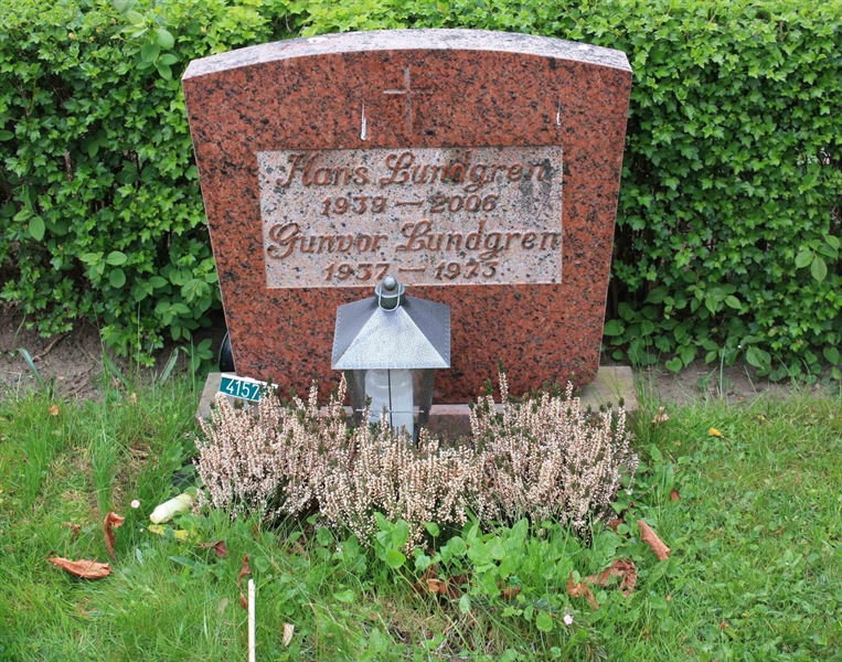 Grave number: Ö U08    17