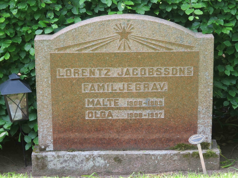 Grave number: HÖB 38     7