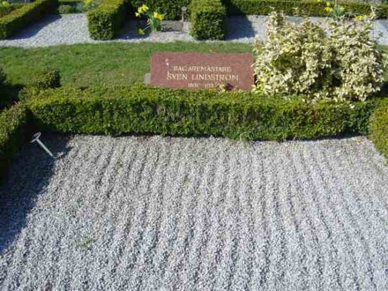 Grave number: FLÄ G    98-99