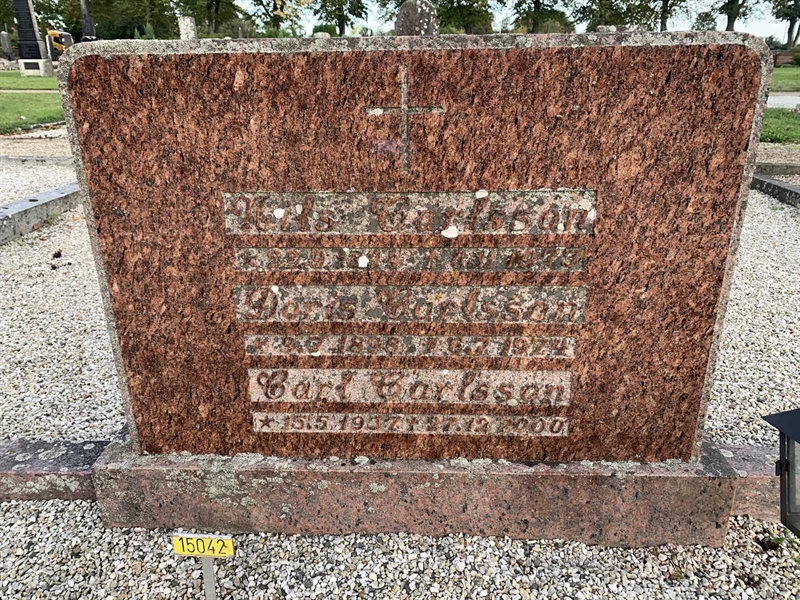 Grave number: NÅ 15    68, 69