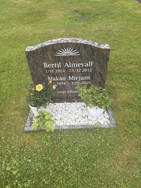 Grave number: 002 3  1094