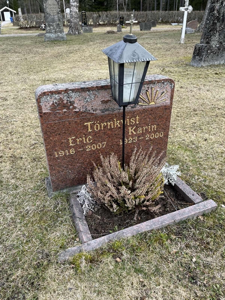 Grave number: R 3   307-308
