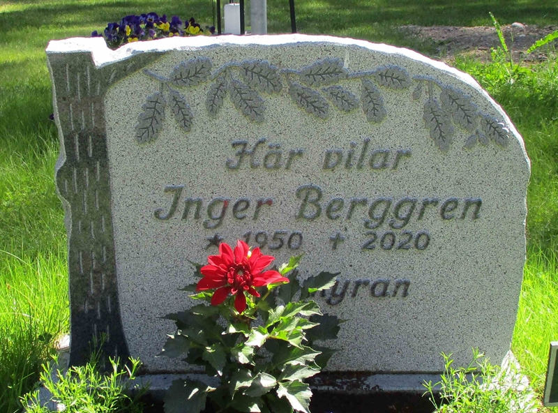 Grave number: 1 23    52