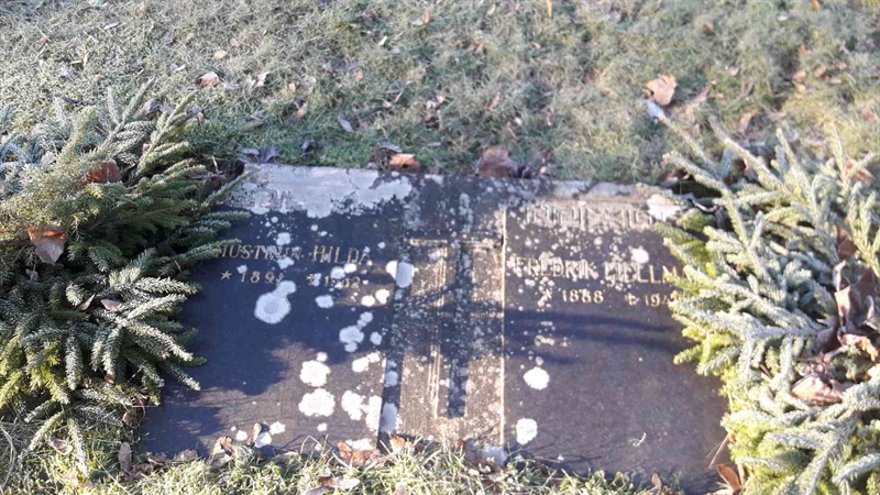 Grave number: FÄ 023    14-15