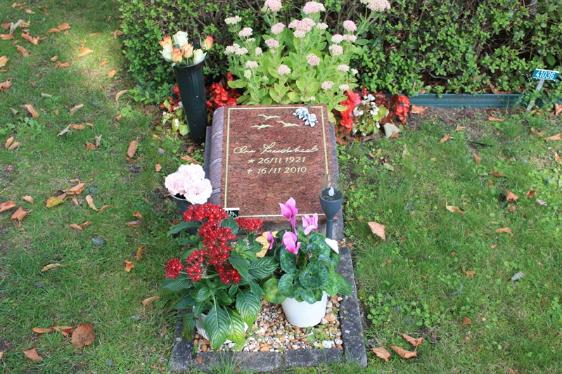 Grave number: Ö U01    48