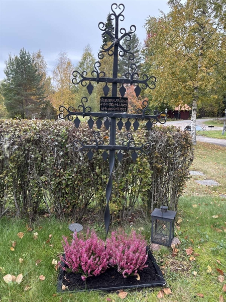 Grave number: 2 KV.5   109