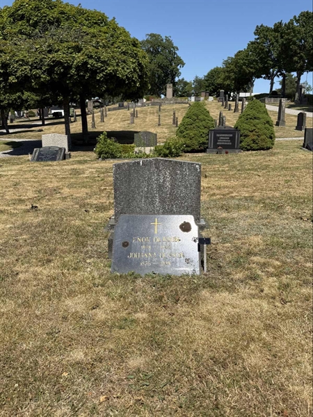 Grave number: BR E    40