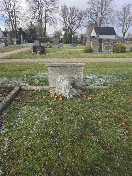 Grave number: 1 46    35-36