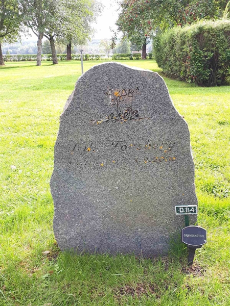 Gravnummer: NK F D    84