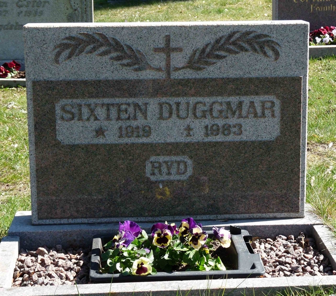 Grave number: JÄ 1   66