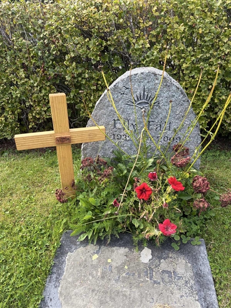 Grave number: 3 B    17