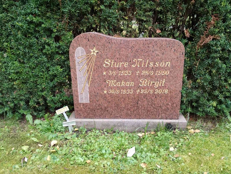 Grave number: NÅ 39    45, 46