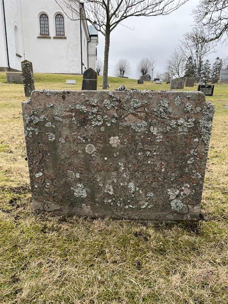 Hautatunnus: HA F   104, 105