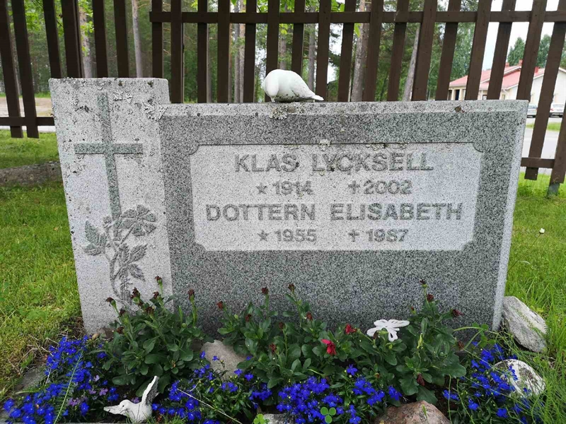 Grave number: NK 07    61