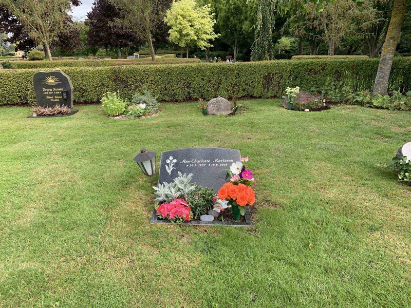 Grave number: SÖ R    36