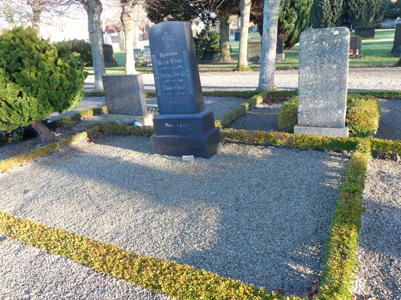 Grave number: 2 01  1467