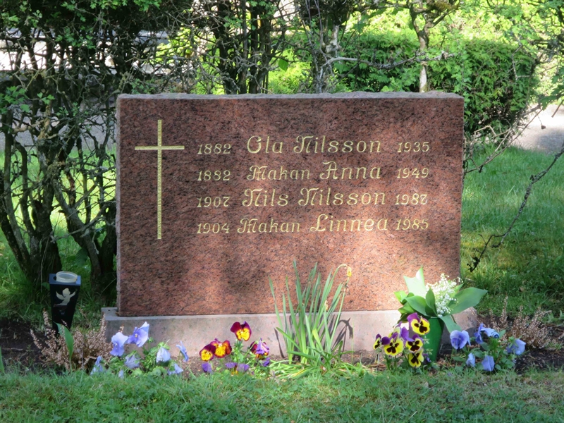 Grave number: HÖB N.RL     3