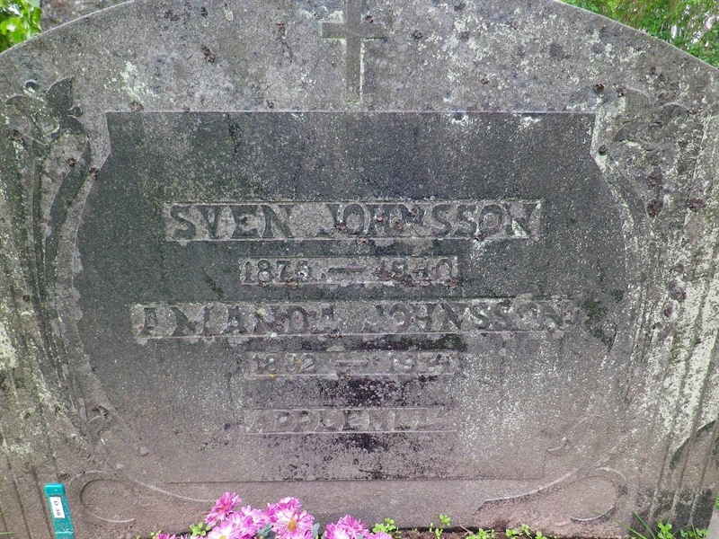Grave number: VI D    38, 39