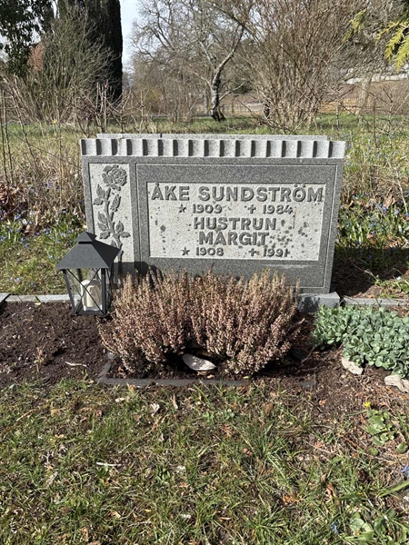 Grave number: LI 5